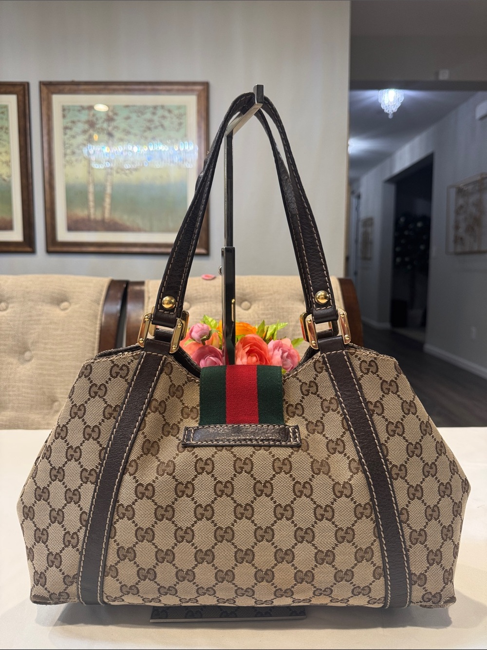 Authentic Gucci Brown GG Canvas Shoulder Bag with Green-Red Web - Picture 2 of 13